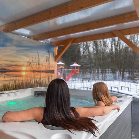 Haus Christina Pool Sauna Мальхов Экстерьер фото